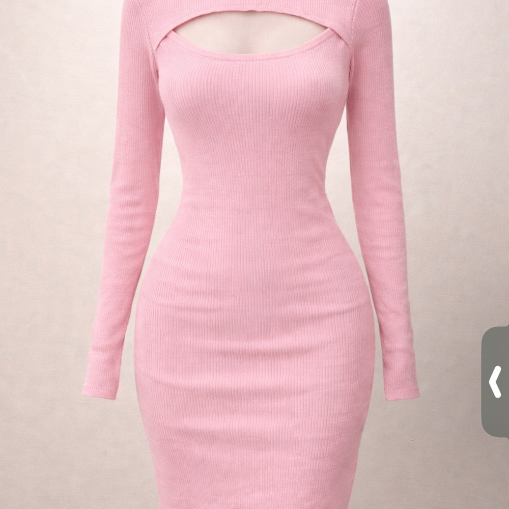 Elegant Pink Ribbed Knit Dress